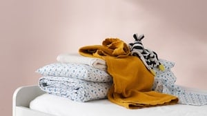 Текстиль и одежда для малышей
