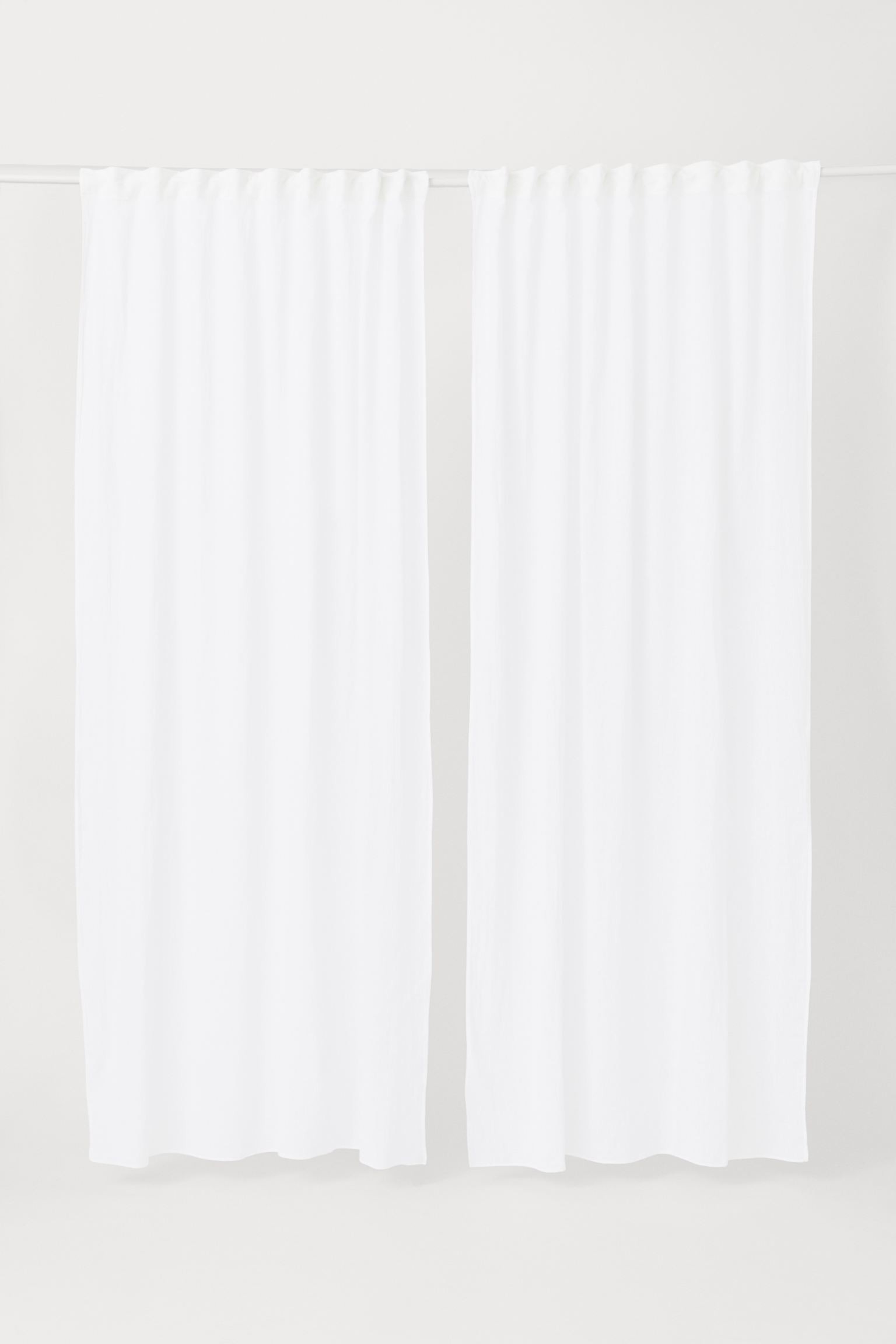 H&M Home Гардина из смесовой льняной ткани, 2 шт., Натуральный белый, 150x300 0838017002 0838017002