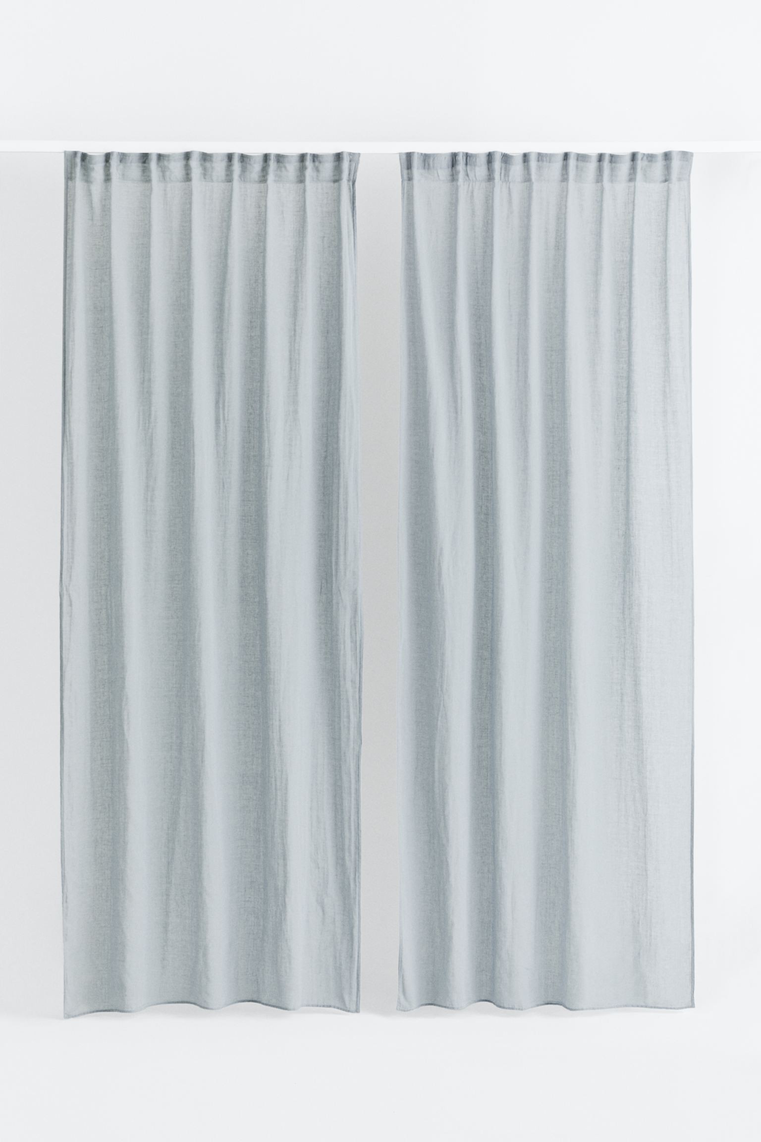 H&M Home Многофункциональная штора из смесовой льняной ткани, 2 шт., Светло-бирюзовый, 150x300 1039976009 | 1039976009