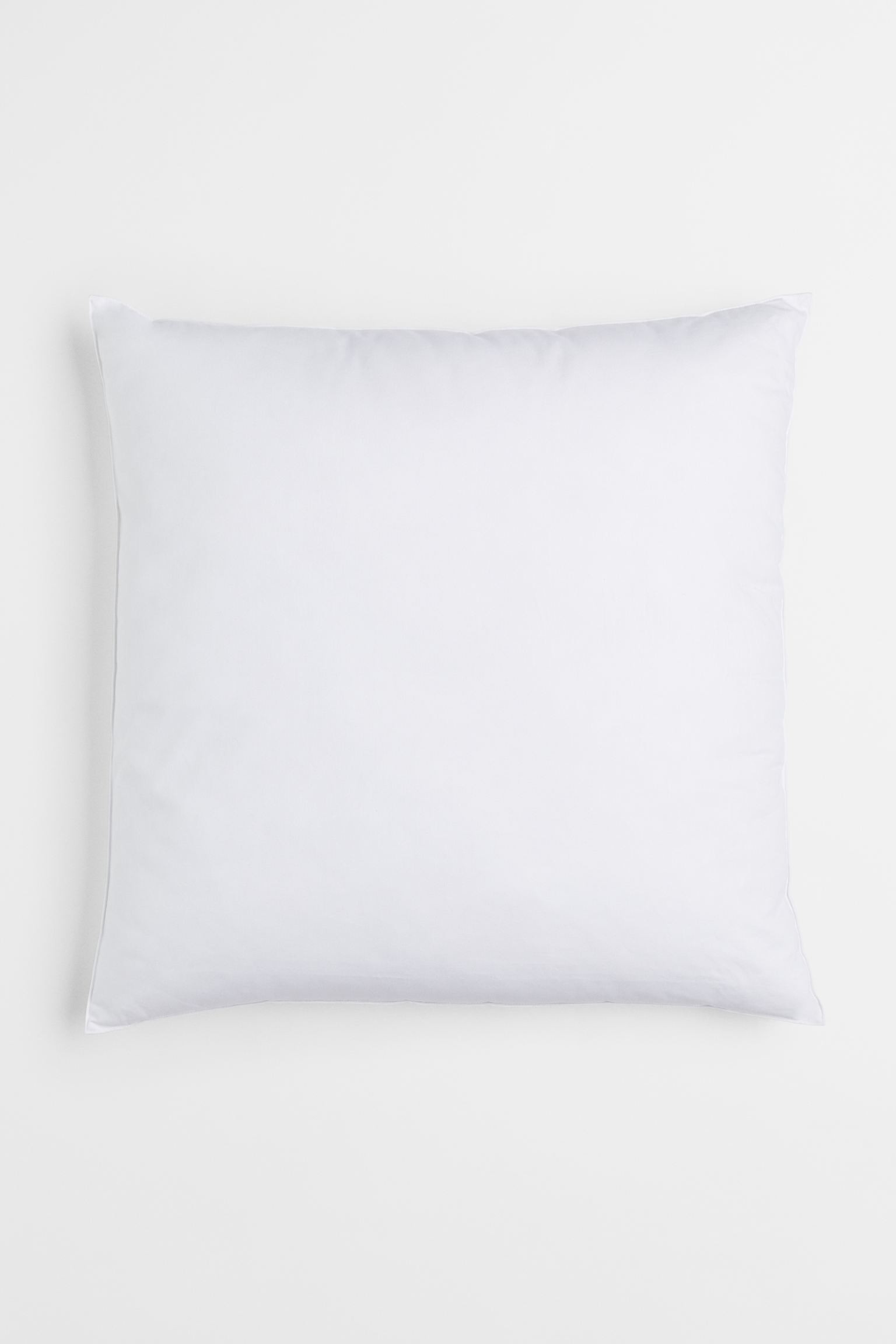 H&M Home Внутренняя подушка из полиэстера, Белый, 60x60 1100266001 | 1100266001