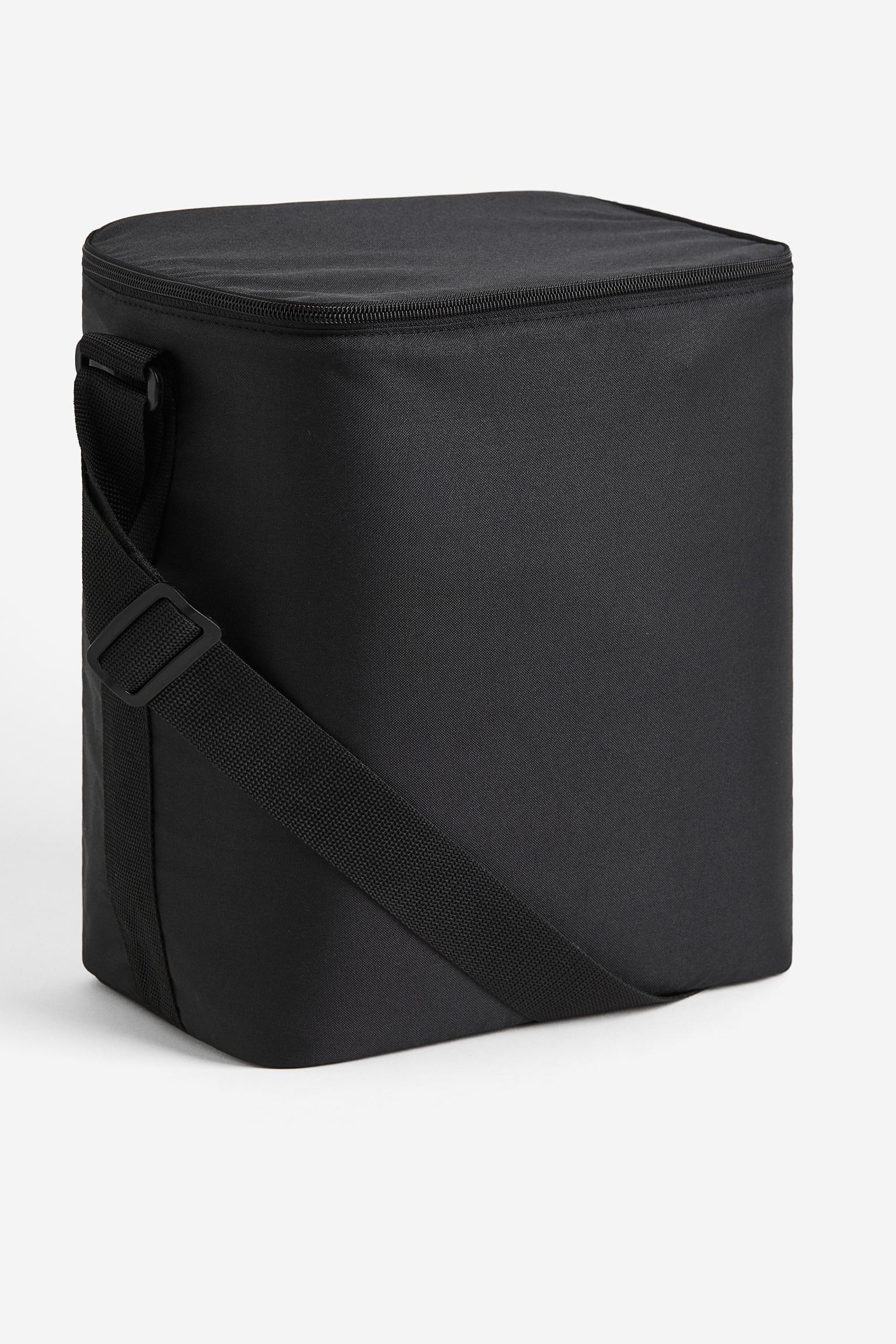 H&M Home Большая термо-сумка на ремне, Черный, 26x32 1184110001 | 1184110001