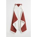 H&M Home Плюшевое одеяло с капюшоном, Красно-коричневый/Лисий, 70x130 1091456001 | 1091456001
