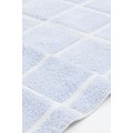 H&M Home Хлопковый коврик для ванной, Голубой/Клетка, 60x90 1110222001 | 1110222001