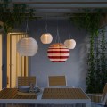 IKEA SOLVINDEN Солнечный светильник. СВЕТДИОДНЫЙ, для улицы сферический / красные полосы, 30 см 10513957 105.139.57