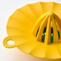 IKEA UPPFYLLD УПФИЛЛД Соковыжималка для цитрусовых, ярко-желтый / ярко-зеленый, 15 см 90528691 905.286.91