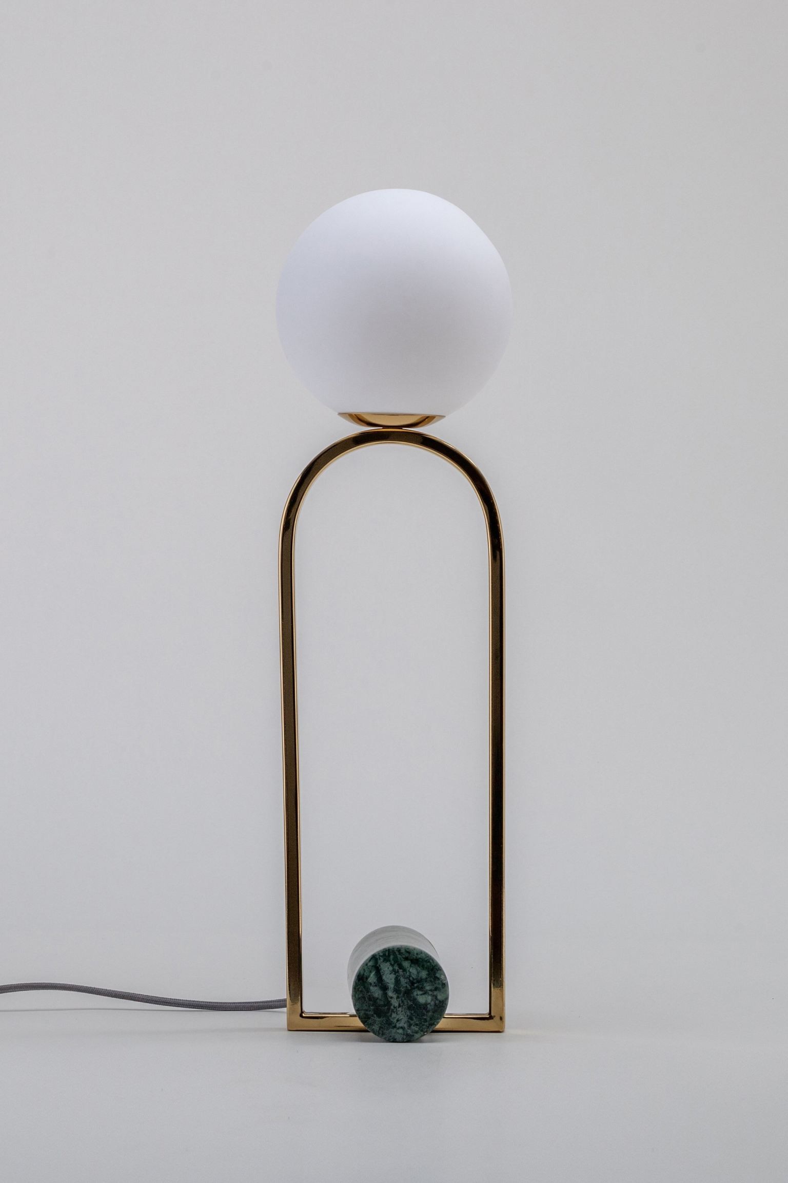 houseof Настільна лампа з мармуровою колоною - золото 1040423001 | 1040423001