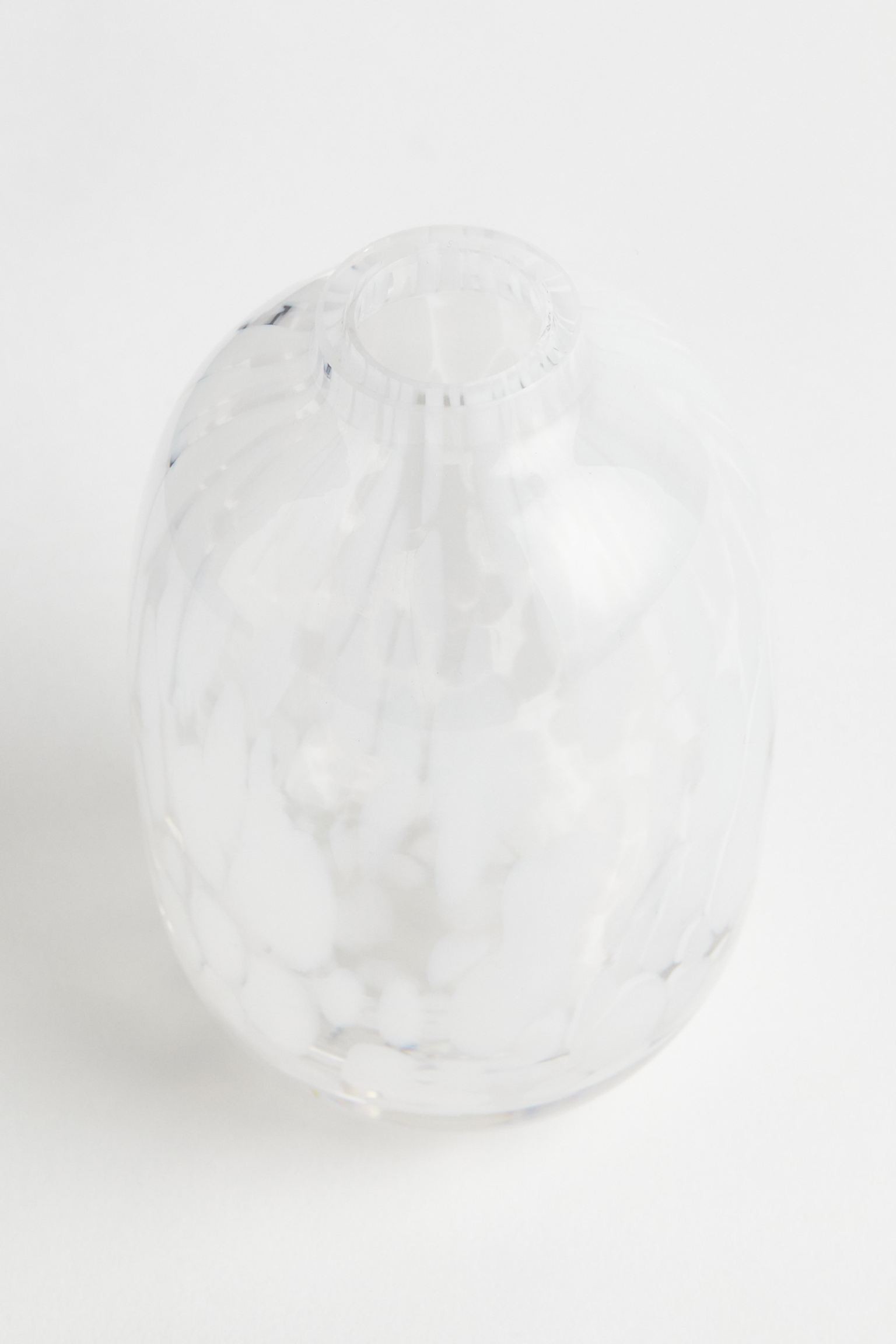 Мініатюрна ваза з візерунками, Прозоре скло/білий