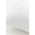 H&M Home Внутрішня подушка з поліестера, Білий, 50x50 1100263002 1100263002
